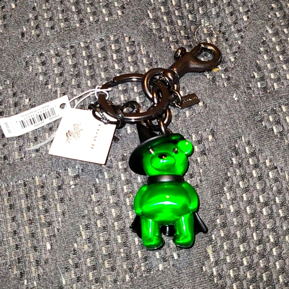 Coach X Wizard of Oz bear Keycharm